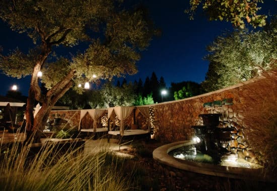 Hotel Yountville Courtyard