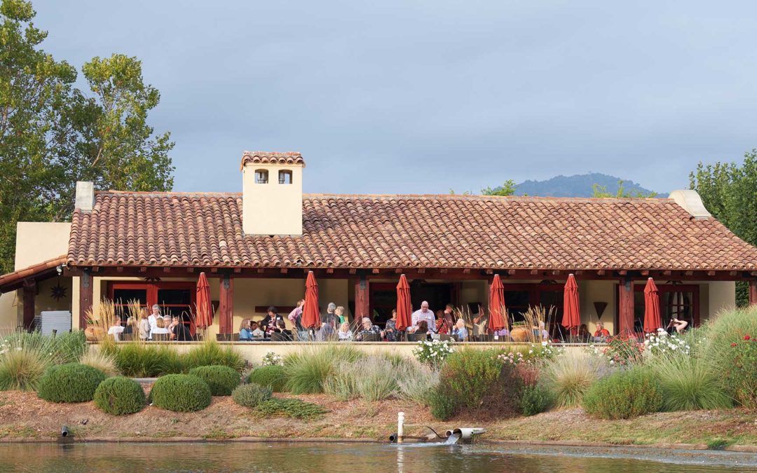 Lakeside Grill at Vintner’s Golf Course