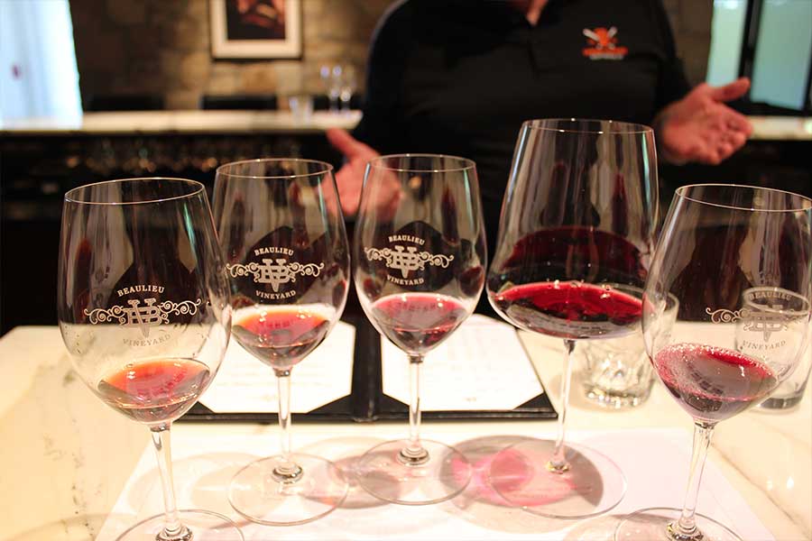 https://yountville.com/wp-content/uploads/2019/10/BV-Glasses-poured-for-tasting.jpg