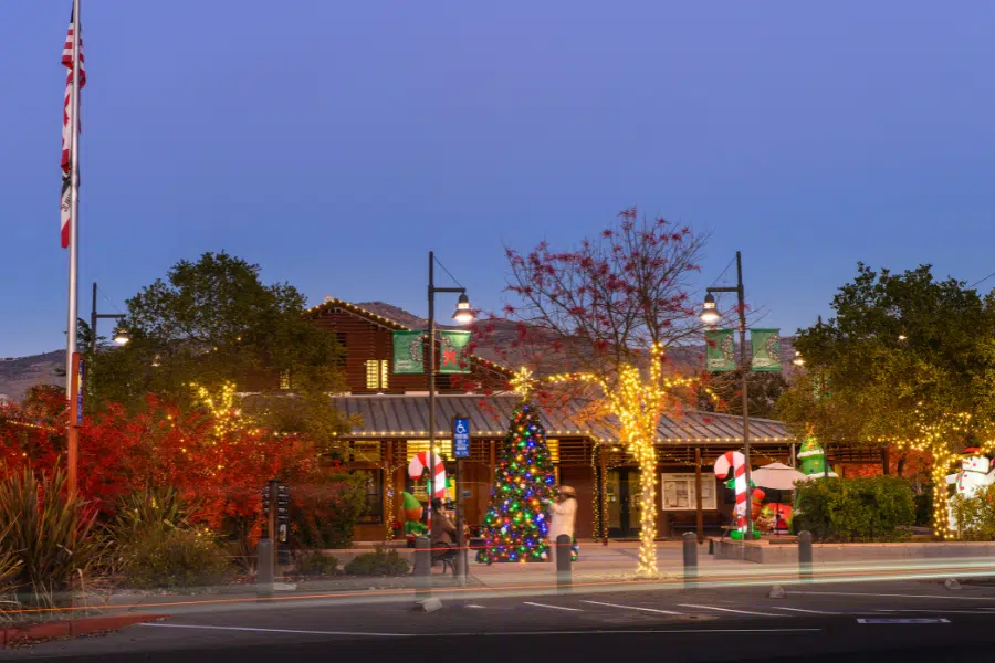 Yountville Town Center with Christmas Tree