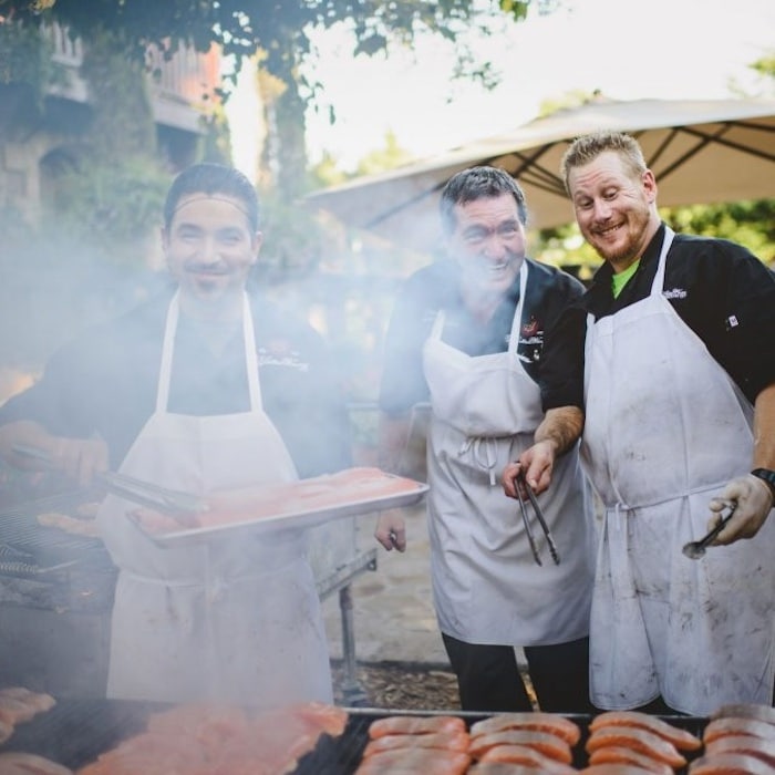 V.SattuiFestivalItaliana-8951-1024x684-1 cooks cooking italian food on grill