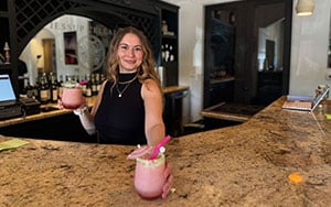 frose at the bar